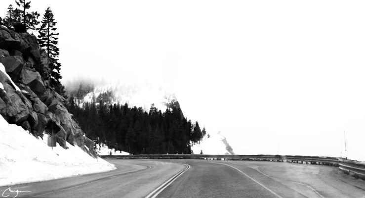 留白_雪路山_sig